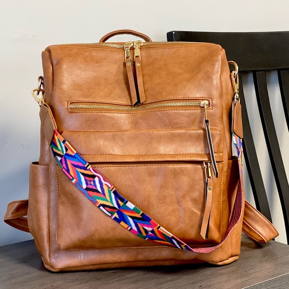 Brand NEW Camden Convertible Backpack in Camel 🧡 - Picture 11 of 16